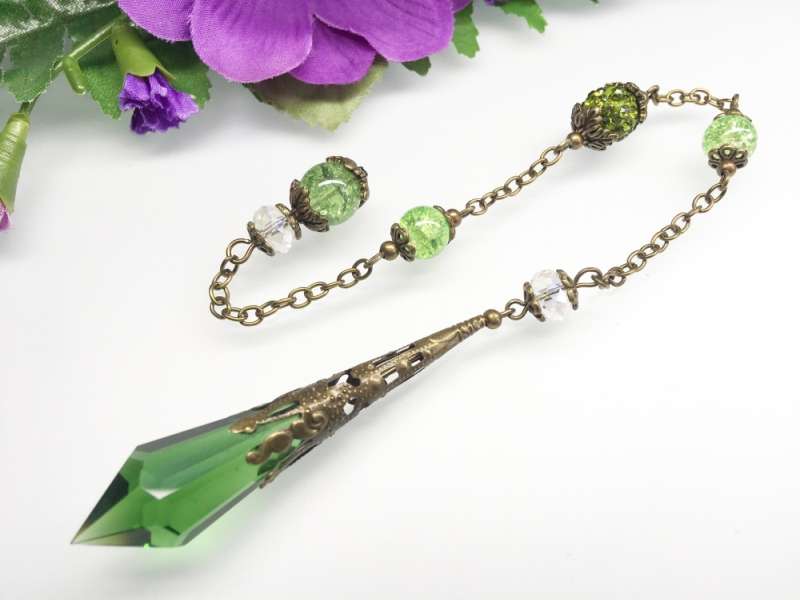 What is a Chakra Pendulum Meaning, Uses, and More!