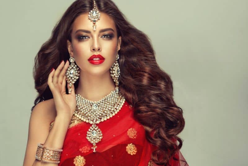 What hair length is considered long in Hinduism